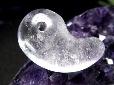 ガネーシュヒマール ヒマラヤ 水晶 勾玉 ビーズ
