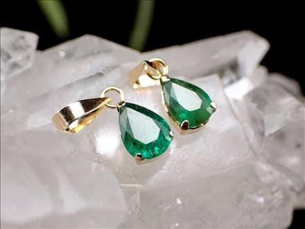 エメラルド 翠玉 18K 18金 ペンダントトップ