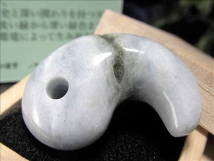 翡翠 ジェダイド ジェイド 本翡翠 糸魚川