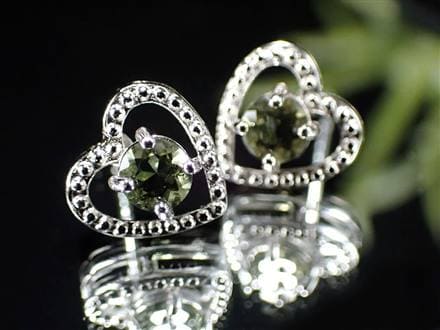 モルダバイト ピアス 隕石 ナチュラルグラス Silver925