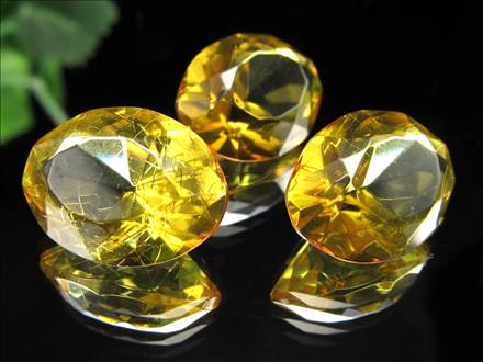 アンバー 琥珀 バルト海産 コハク カボション