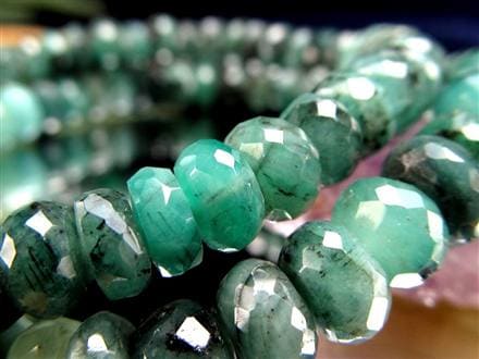エメラルド 翠玉 ボタンカット ブレスレット 世界4大宝石 5月の誕生石