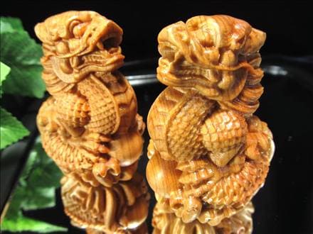 白檀 天然香木 サンダルウッド ビャクダン 彫刻 置物