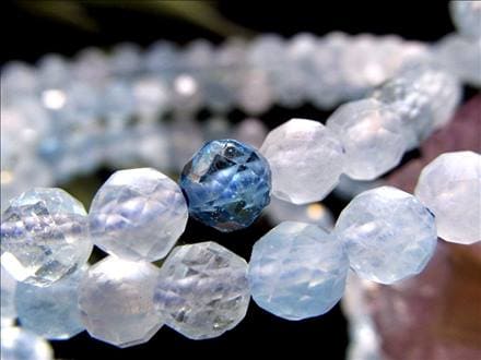 アクアマリン ボールカットブレスレット 3月の誕生石 藍玉