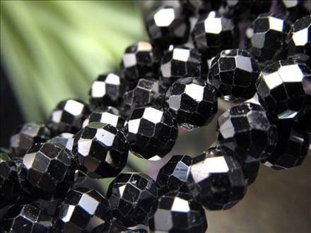 ブラックスピネル 尖晶石 スピネル ビーズ連 連材