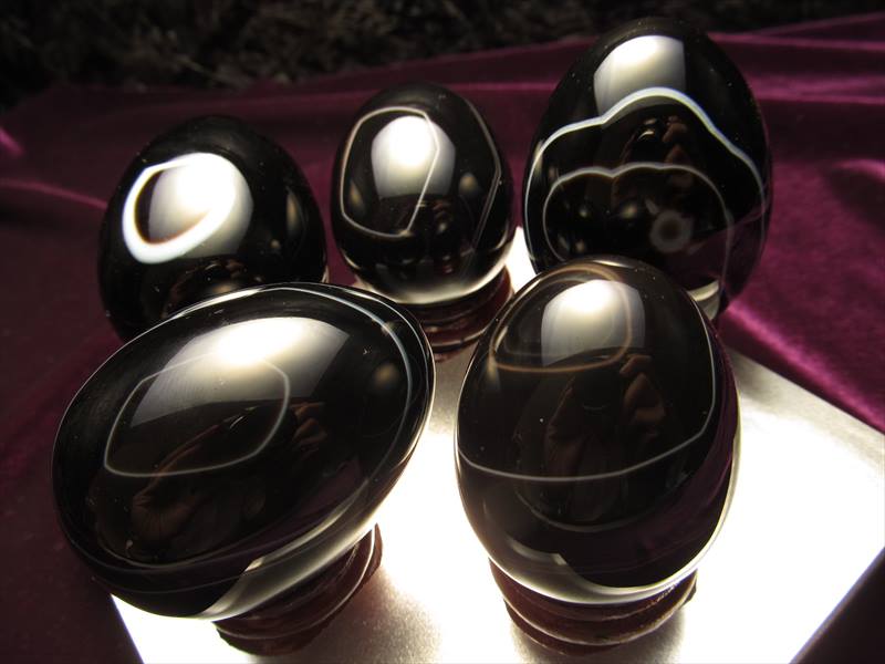 TENBLACK1-2.JPG