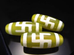 ◆激安限定入荷◆お買い得！◆明るいビタミンカラー◆至純風化天珠◆蔓字(卍)天珠(まんじてんじゅ)◆縦サイズ：約30mm◆