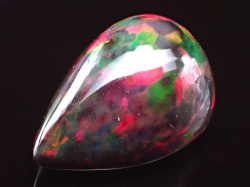 ブラックオパール