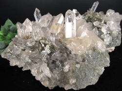 マニハール産 ヒマラヤ マニハール産水晶 水晶クラスター 浄化