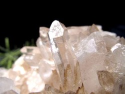 マニカランクォーツ 原石 水晶 マニカラン産 クラスター
