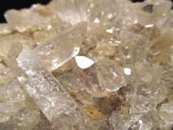 マニカランクォーツ 原石 水晶 マニカラン産 クラスター