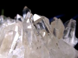 四川産 水晶 クラスター ポイント 針状水晶