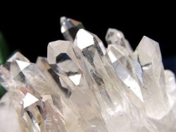四川産 水晶 クラスター ポイント 針状水晶