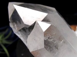 水晶 クラスター クォーツ 原石 トマスゴンサガ産