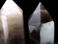 スモーキークォーツ 煙水晶 六角柱 ポイント 原石