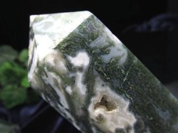 モスアゲート 苔瑪瑙 天然石 六角柱 ポイント