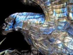 ラブラドライト 彫刻置物 鷲 イーグル