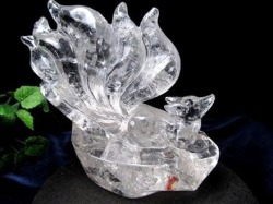 水晶 クリスタル 置物 クオーツ きつね彫刻