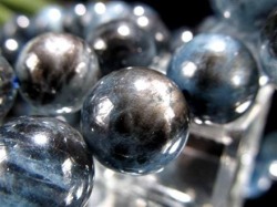 アクアマリン ブラックベリル シラー スター効果 誕生石