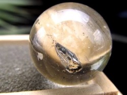 水入り水晶 丸玉 水晶 クォーツ 天然石