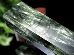 セラフィナイト 斜緑泥石 カボション タンブル ヒーリング