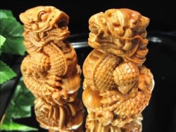 白檀 天然香木 サンダルウッド ビャクダン 彫刻 置物