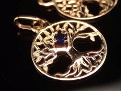 ◆宝石質サファイア◆4大宝石の1つ極上色結晶◆勝利を呼ぶ石◆18金ゴールド◆最強パワー・生命力を活性化◆ツリーオブライフ【サファイア】ペンダントトップ◆サイズ約11mm◆【ミャンマー産】