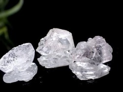 フェナカイト 結晶 原石 フェナサイト ロシア産