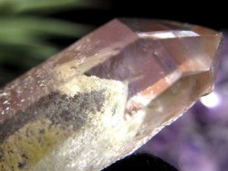 水晶ポイント 水晶 クリスタル ファントム水晶 山入り水晶 ファントムクォーツ