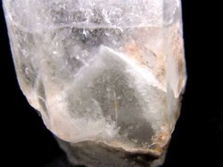 水晶ポイント 水晶 クリスタル ファントム水晶 山入り水晶 ファントムクォーツ