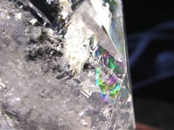 アイリスクォーツ 虹入り水晶 ヘキサゴン 六芒星 レインボー水晶
