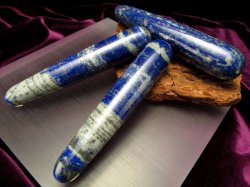★天然石マッサージ棒★ツーソン展示会商品★老廃物の除去に★お得な！1本2480円★ラピスラズリ【青金石】マッサージワンド★長さ約100-110mm★太さ約10-20mm★【ブラジル産】