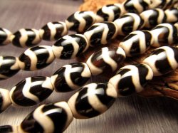 アゲート天珠連