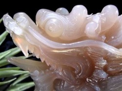 瑪瑙 メノウ めのう 龍穴アゲート トレジャー瑪瑙 龍亀 ロングイ 彫刻 置物