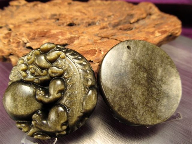 夢幻品質　無限の生命と財運を象徴する大地の守護石　奇跡の龍神庭園千層幻影水晶 夢幻品質 無限の生命と財運を象徴する大地の守護石 奇跡の