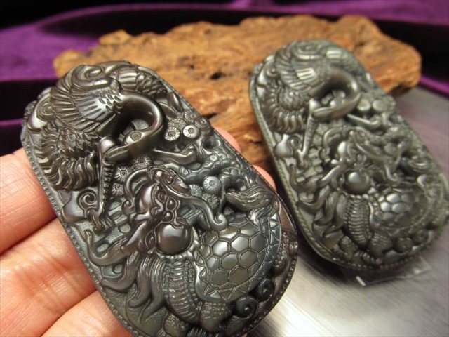 ブラックオブシディアン 龍亀 ロングイ ブラックオブシディアン 龍亀 ロングイ 龍亀（ロングイ）の商品