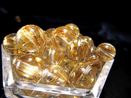 1粒売り】◇美しく輝く黄金針◇繊細針＆タイチン針◇水晶と金針の極上