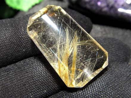 ☆縁起の良い末広がり形状☆超透明＆房状ゴールドルチル☆言わずと知れ