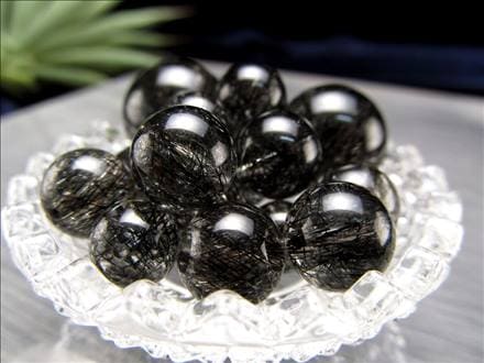 1粒売り】◇クリアな水晶に映える漆黒針◇たっぷり繊細針＆太針MIX