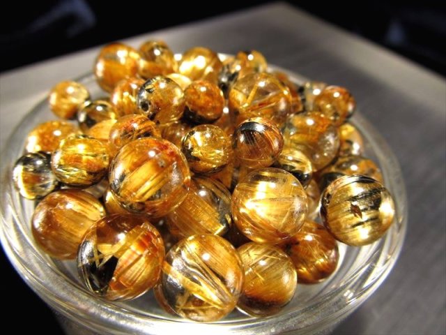 1点物】ギラギラタイガータイチンルチルクォーツ 金運