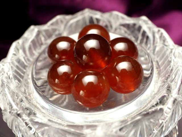 ◇1粒売り☆超希少！迫力の大珠ガーネット☆レアカラー！☆濃厚褐色