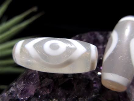 ◇少量限定入荷◇純真ホワイトカラー◇天然玉髄使用◇使いやすい