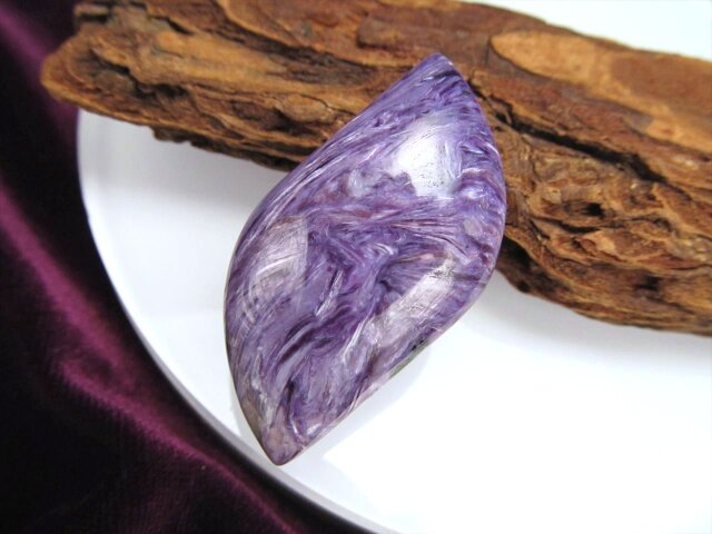 ☆特選一連☆高品質♢格安【世界三大ヒーリング石♢チャロアイト