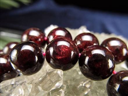 ☆一連☆AA☆ガーネット【柘榴石】☆【インド産】 