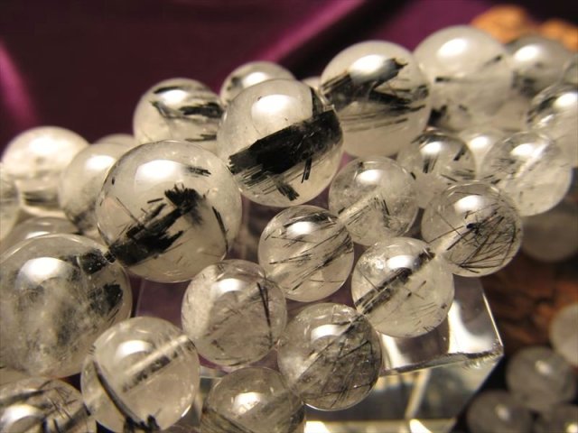 ☆一連☆ブラックトルマリン針入り水晶☆A+☆黒トルマリン入り天然水晶