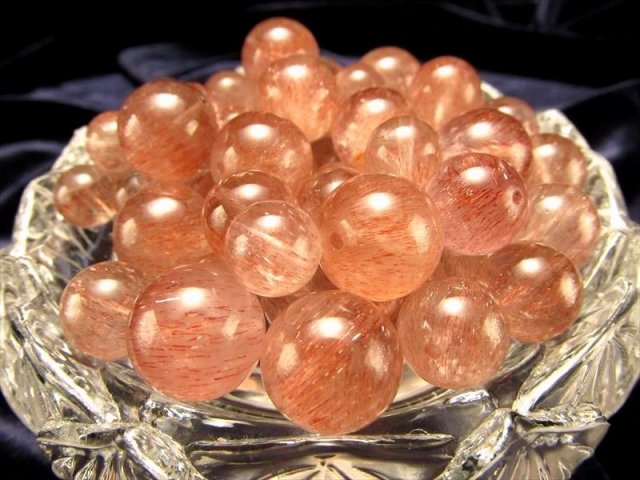 スロベリーローズクォーツ (ゲーサイトインクォーツ) ロシア産 スロ