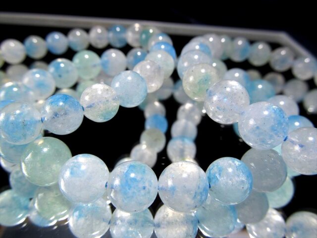 希少　高品質　グラノブラスチック　ブルーラインクォーツ　ブレスレット　天然石 ② 高品質 希少 グラノブラスチック】幻想的な青が広がる 天然石
