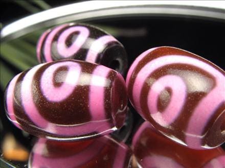一眼天珠 ジービーズ 開運 厄除け 御守り ◇少量限定！激安大特価！◇発色良好ピンクカラー◇女性に人気！小天珠