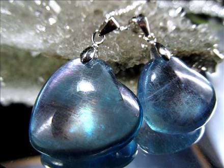 ☆まるで深海!!美しいサンタマリアブルー☆海の妖精の宝物☆3月の  