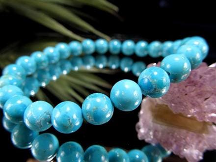 ◇極上ブルーのキングマン鉱山産◇歴史ある宝石の一つ◇天の神が宿る